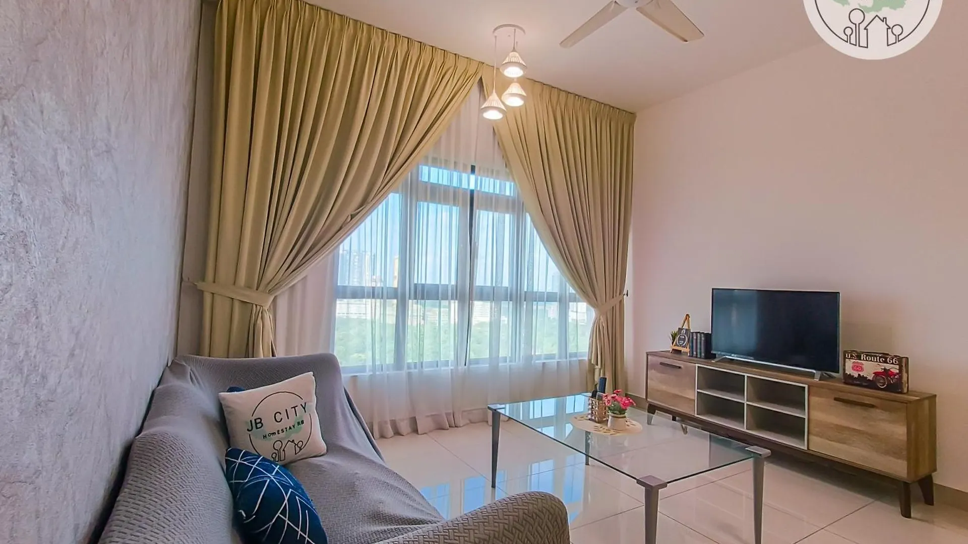 Meridin Medini By Jbcity Home جوهر بهرو 0*,